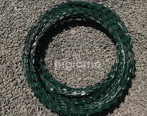450mm-Green-Double-Galvanized-Razor-Wire-2.jpg - P. S. L