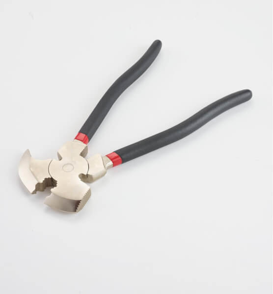 pliers-fencing-tool_.jpg - P. S. L